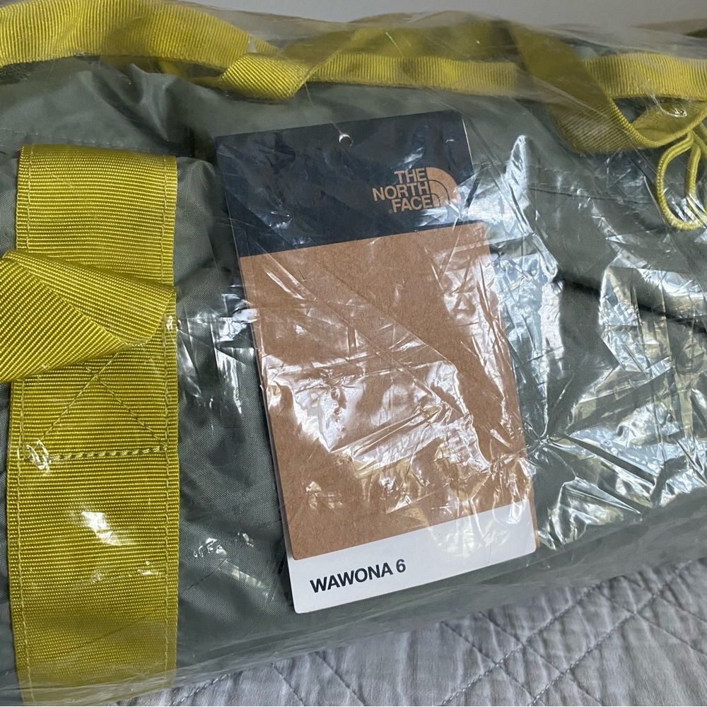 The North Face TNF Wawona 6 Camping Tent NWT - Picture 3 of 8